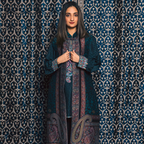 Jamawar Sleeveless Jacket