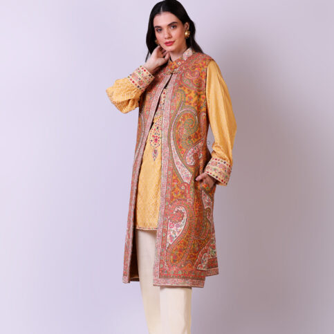Jamawar Sleeveless Jacket