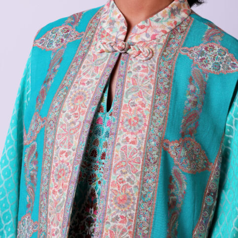 Jamawar Sleeveless Jacket