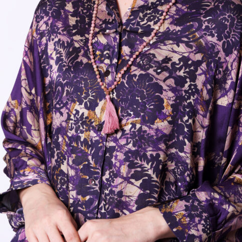 Joker patch Raglan Sleeve Blouse