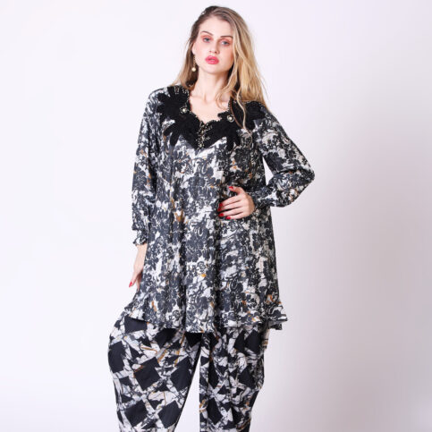 Orchid Printed Raglan Sleeve Crochetta Lace Insert Tunic