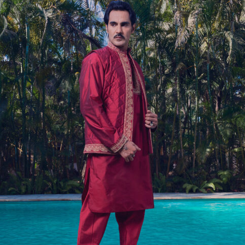 Quilted Embroidered Spun Silk Coti