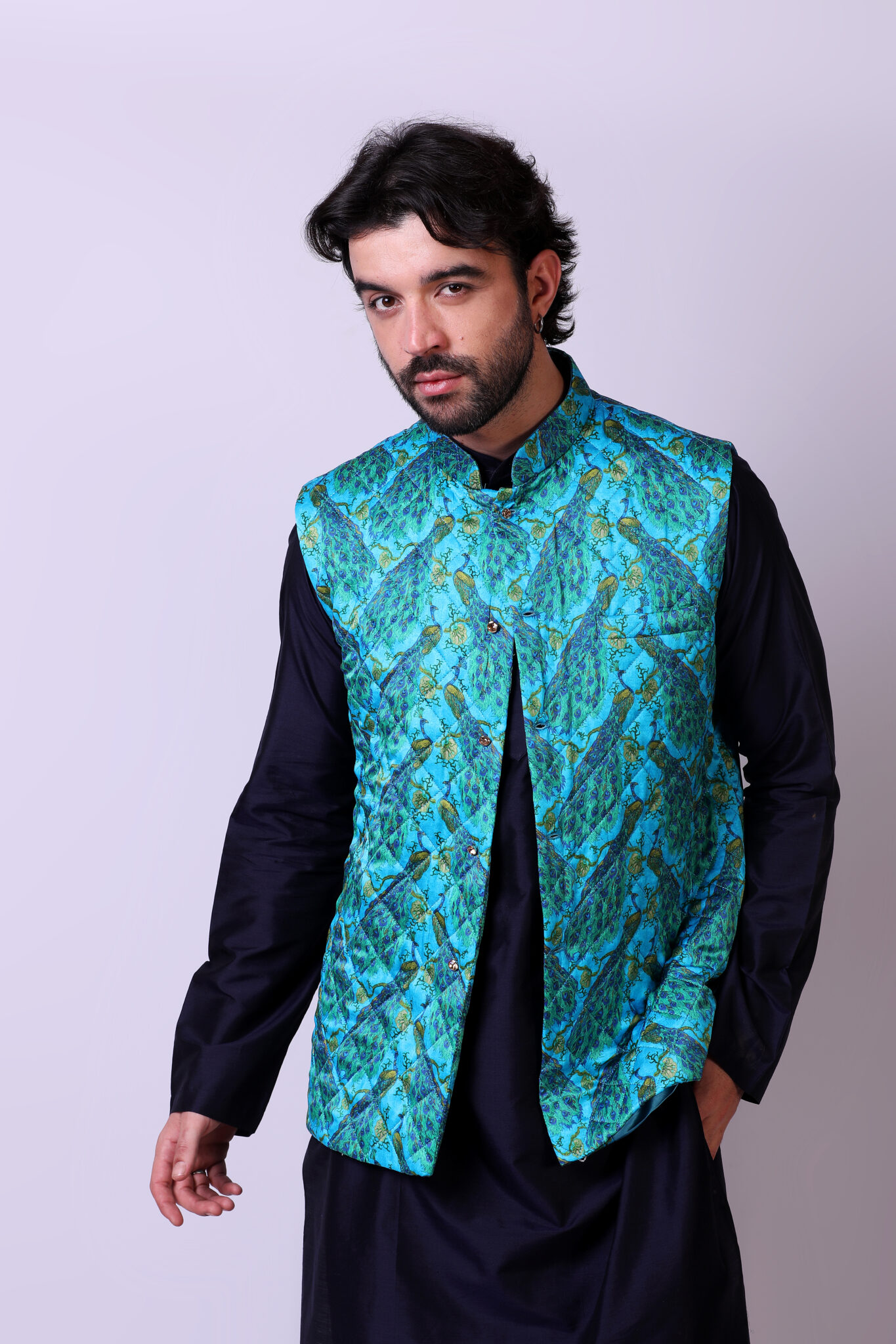 Quilted Pure Peacock Coti – Burlingtons