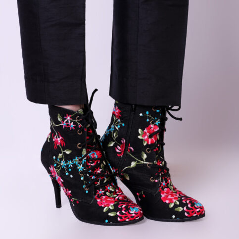 Ghara Embroidered Stiletto Boots